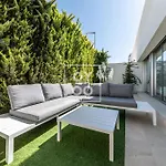 公寓 Casa Mirasal - Ground Flour - Roof Terrace - By Oyoostays 托雷维耶哈